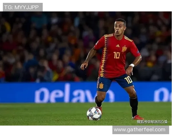 哥伦比亚足球队头号球星的传奇之路与未来发展潜力分析