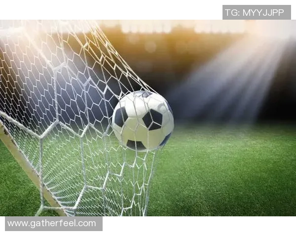 男足球星壁纸精选,彰显运动魅力与激情瞬间的视觉震撼 男足球星壁纸精选,彰显运动魅力与激情瞬间的视觉震撼