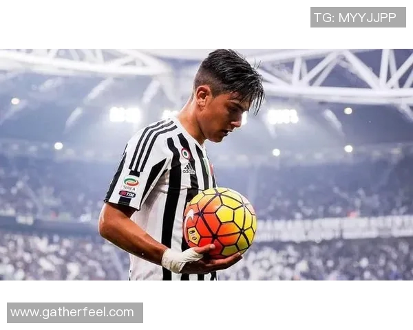 一年一换球队的足球明星挑战赛，跨越不同俱乐部的赛季之旅