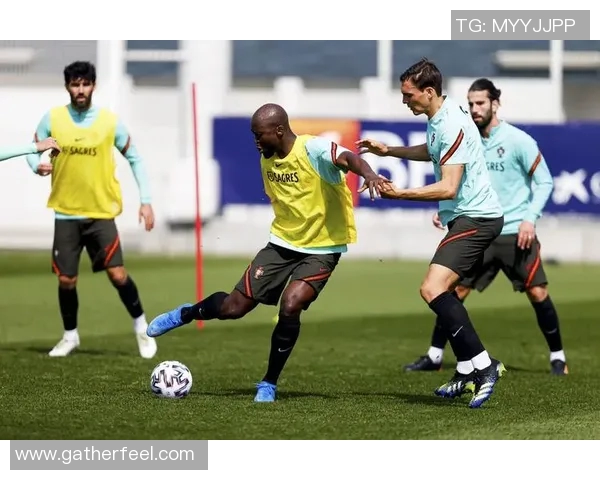 世界超级球星足球赛全景解析:揭示全球最顶级球员激烈对决的背后故事 世界超级球星足球赛全景解析:揭示全球最顶级球员激烈对决的背后故事